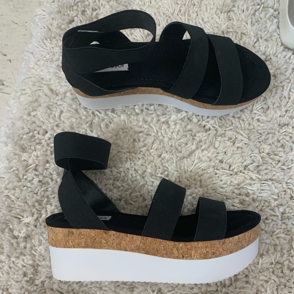 Steve Madden wedges